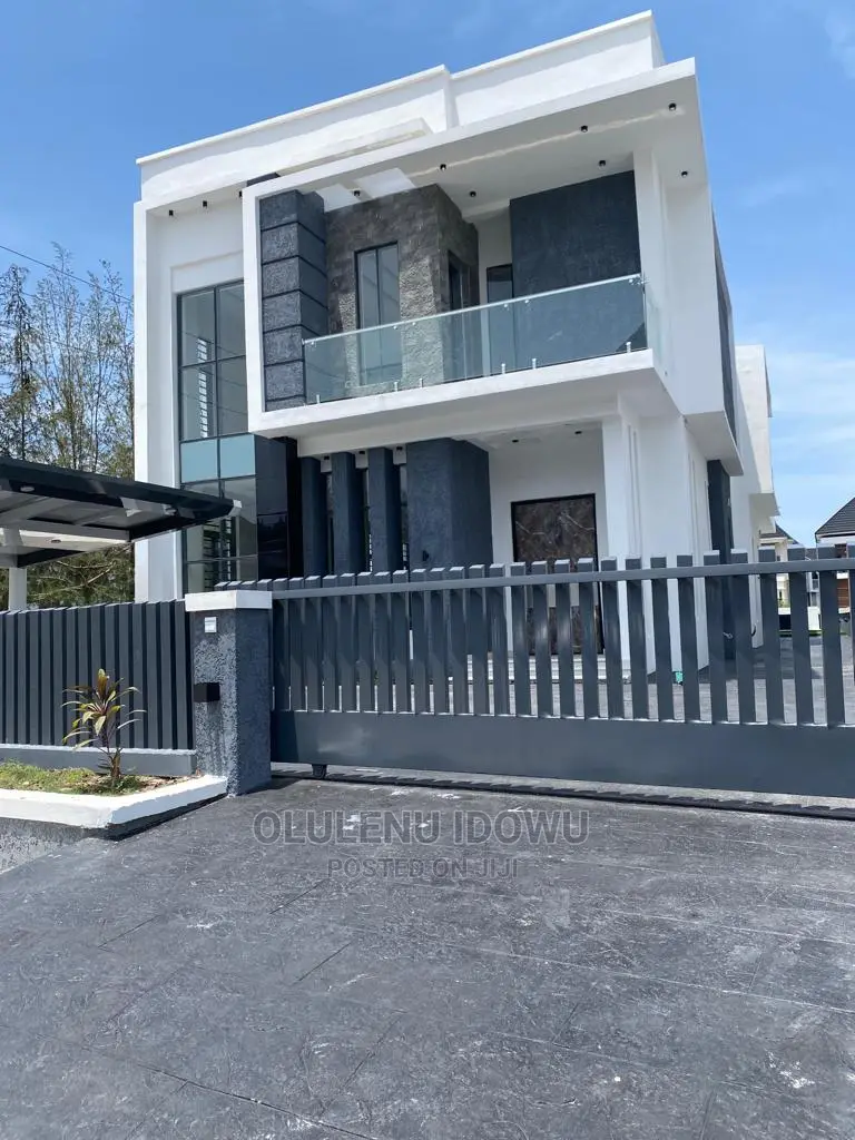 Furnished 5bdrm Duplex in Lekki for sale in Lekki