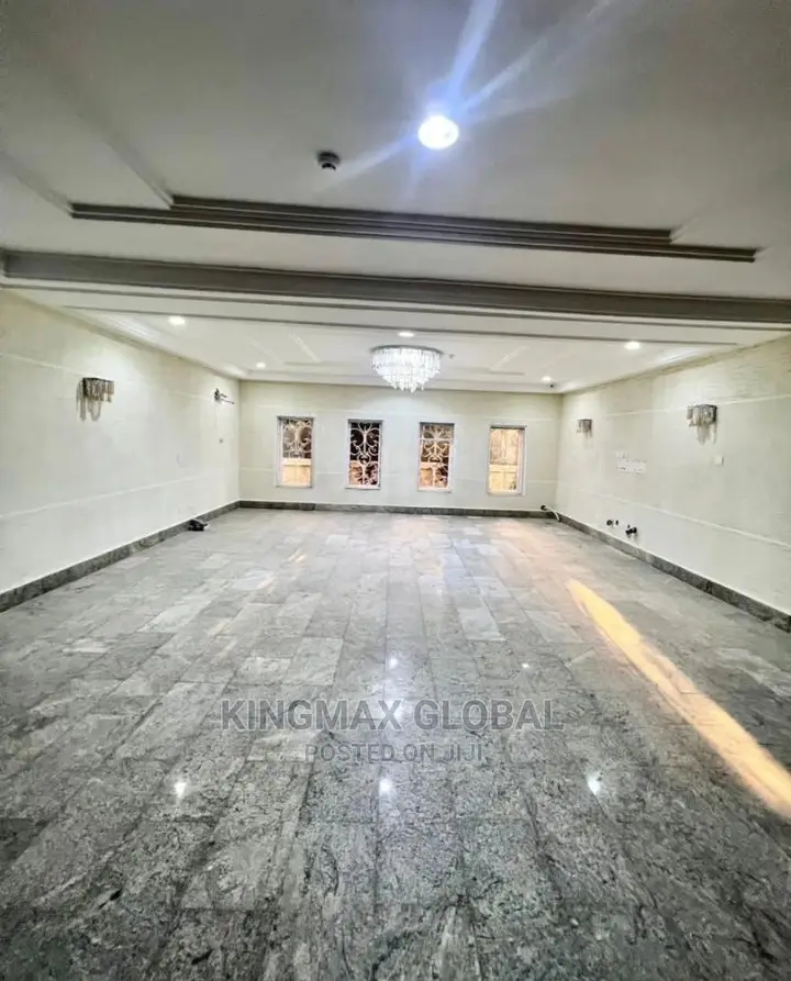 6bdrm Duplex in Maitama for sale in Maitama