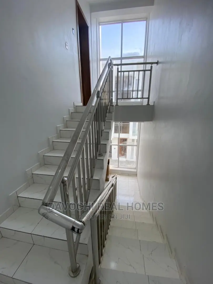 2bdrm Apartment in Ologolo Estate, Lekki for rent in Lekki