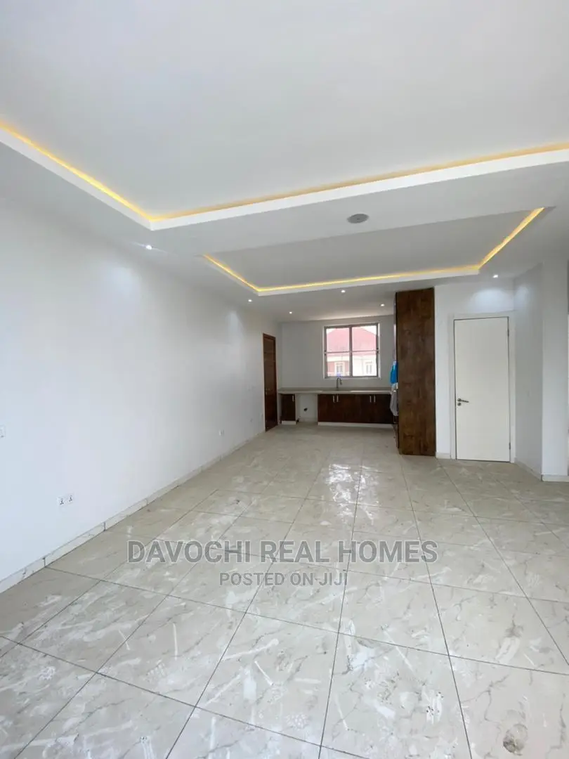 2bdrm Apartment in Ologolo Estate, Lekki for rent in Lekki