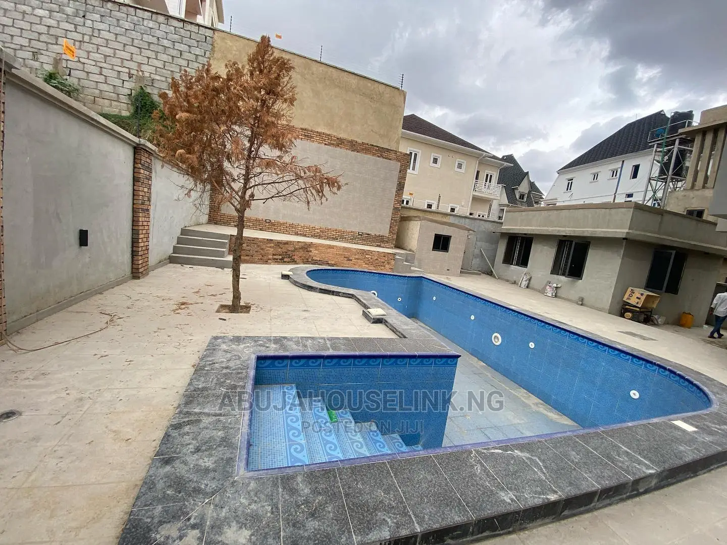 5bdrm Duplex in Citiscape Estate, Guzape District for sale in Guzape District