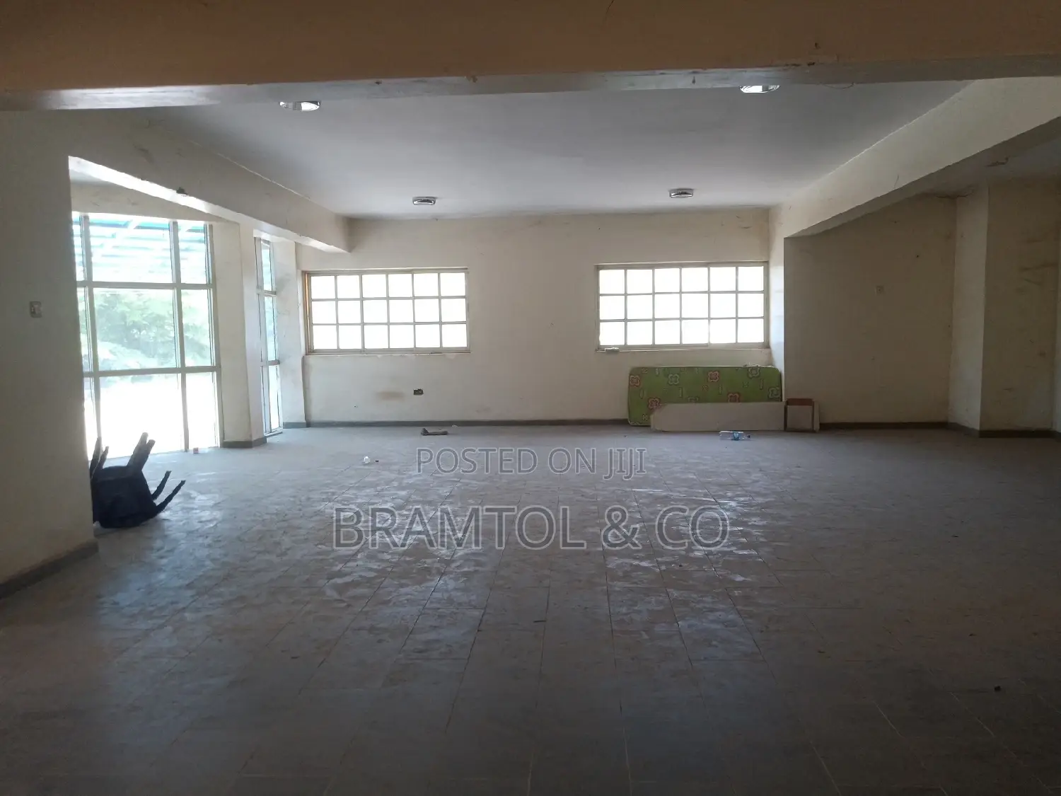 350sqm Open Hall for Office/ Business or Ngos in Gudu