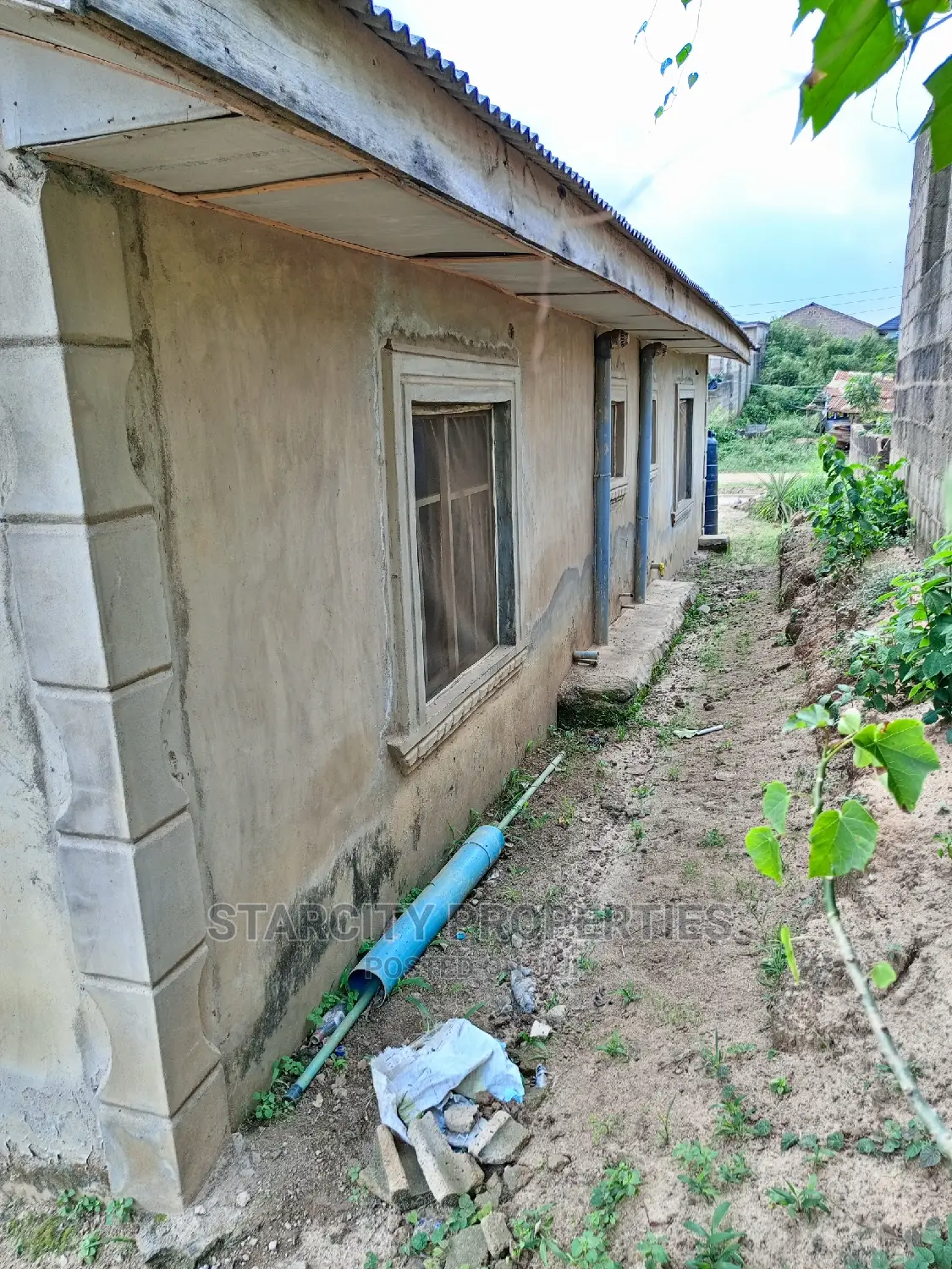 Furnished 2bdrm Bungalow in T.K Balogun Estate, Agric for sale in Agric