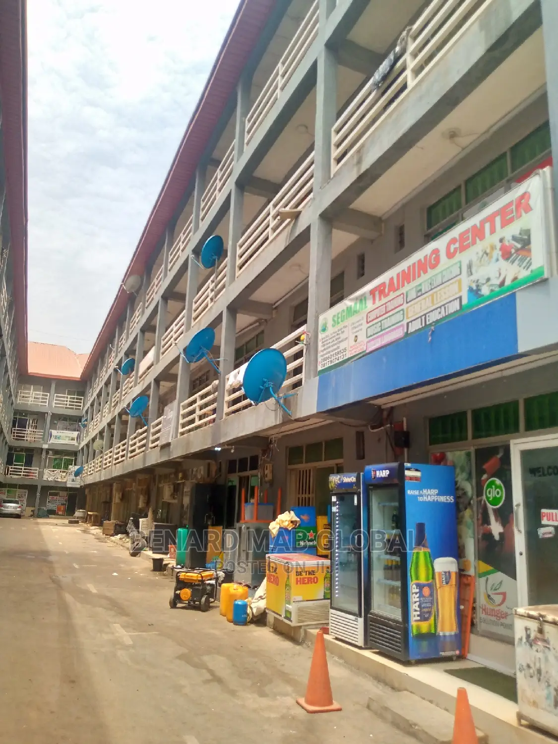 Global Plaza Shops Office Space in Jabi