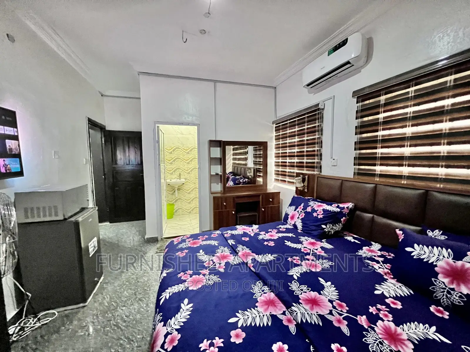 Studio Room +Swim Pool Wifi Netflix 24hrs Lit at Ajao Estate in Ajao Estate