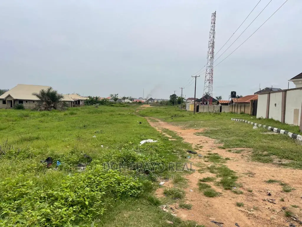 900 SQM Land on Sale at Alafara Near Idishin Jericho Ext in Idishin