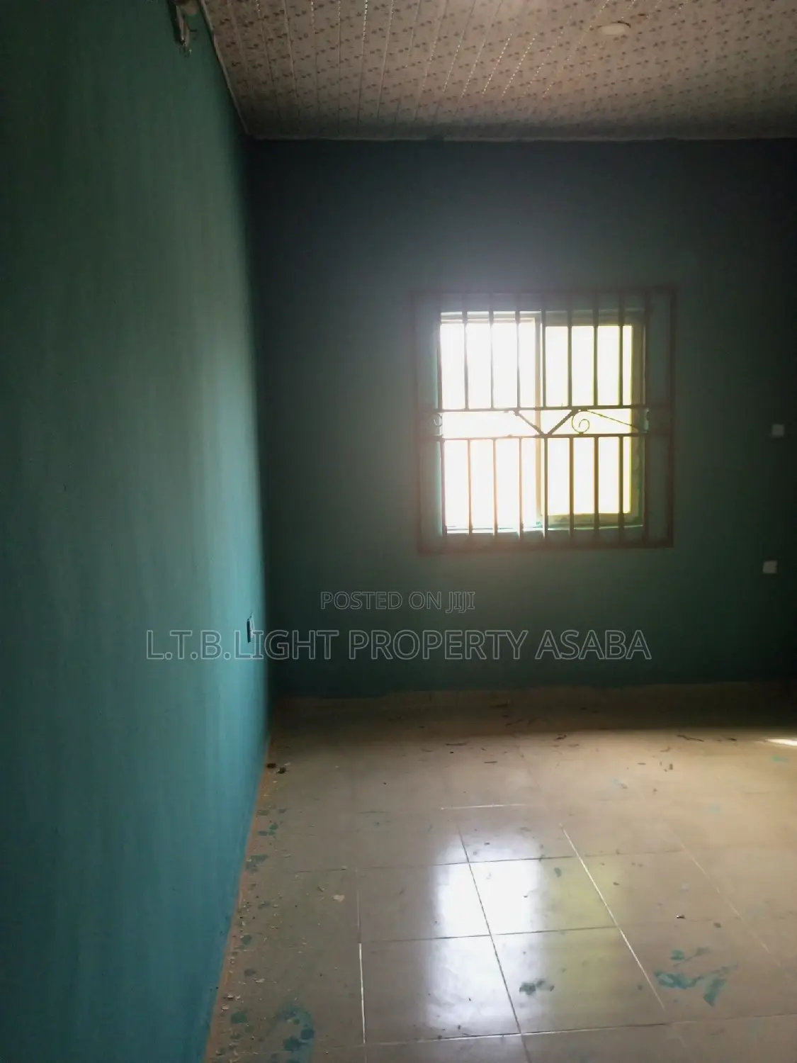 3bdrm Block of Flats in L.T.B Light, Oshimili North for rent in Oshimili North