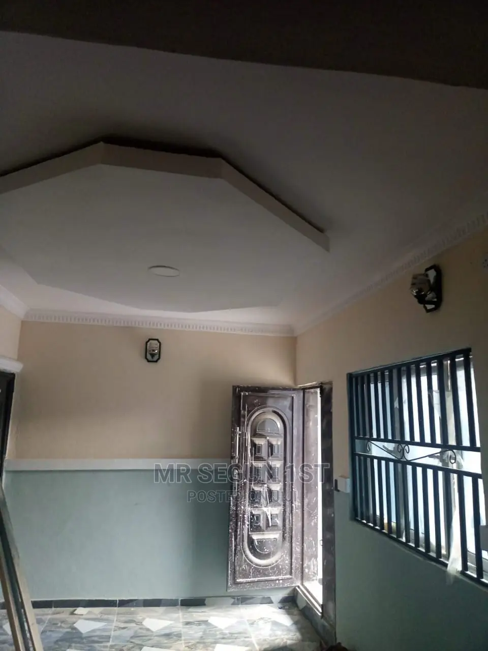 5bdrm Block of Flats in Providenc Estate, Akala Express for Sale in Akala Express