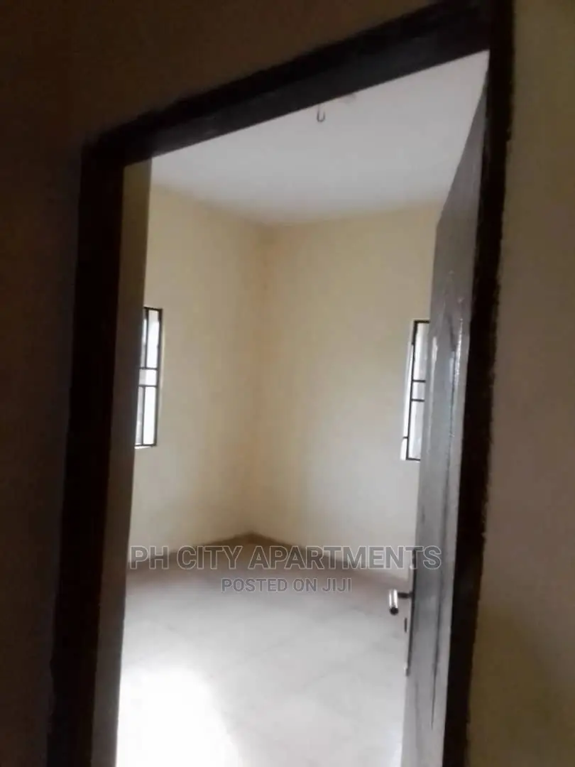 2bdrm Block of Flats in Shell Corperative, Port-Harcourt for rent in Port-Harcourt