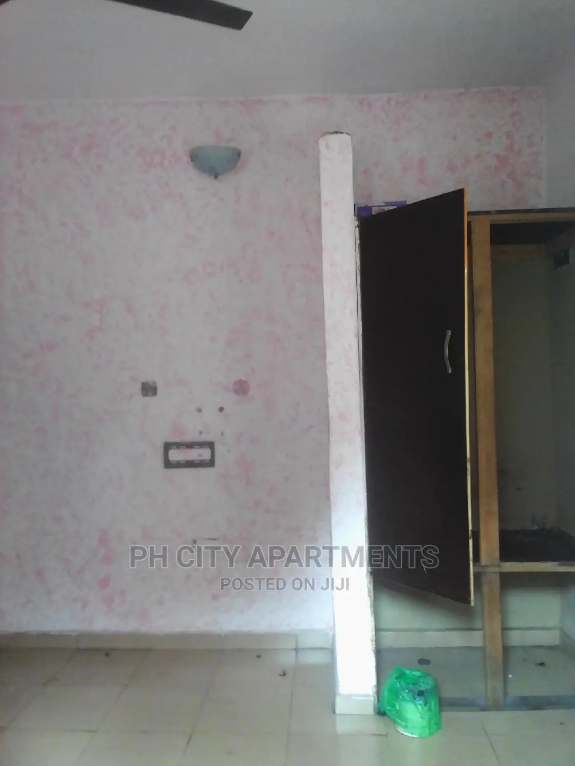 2bdrm Block of Flats in Shell Corperative, Port-Harcourt for rent in Port-Harcourt