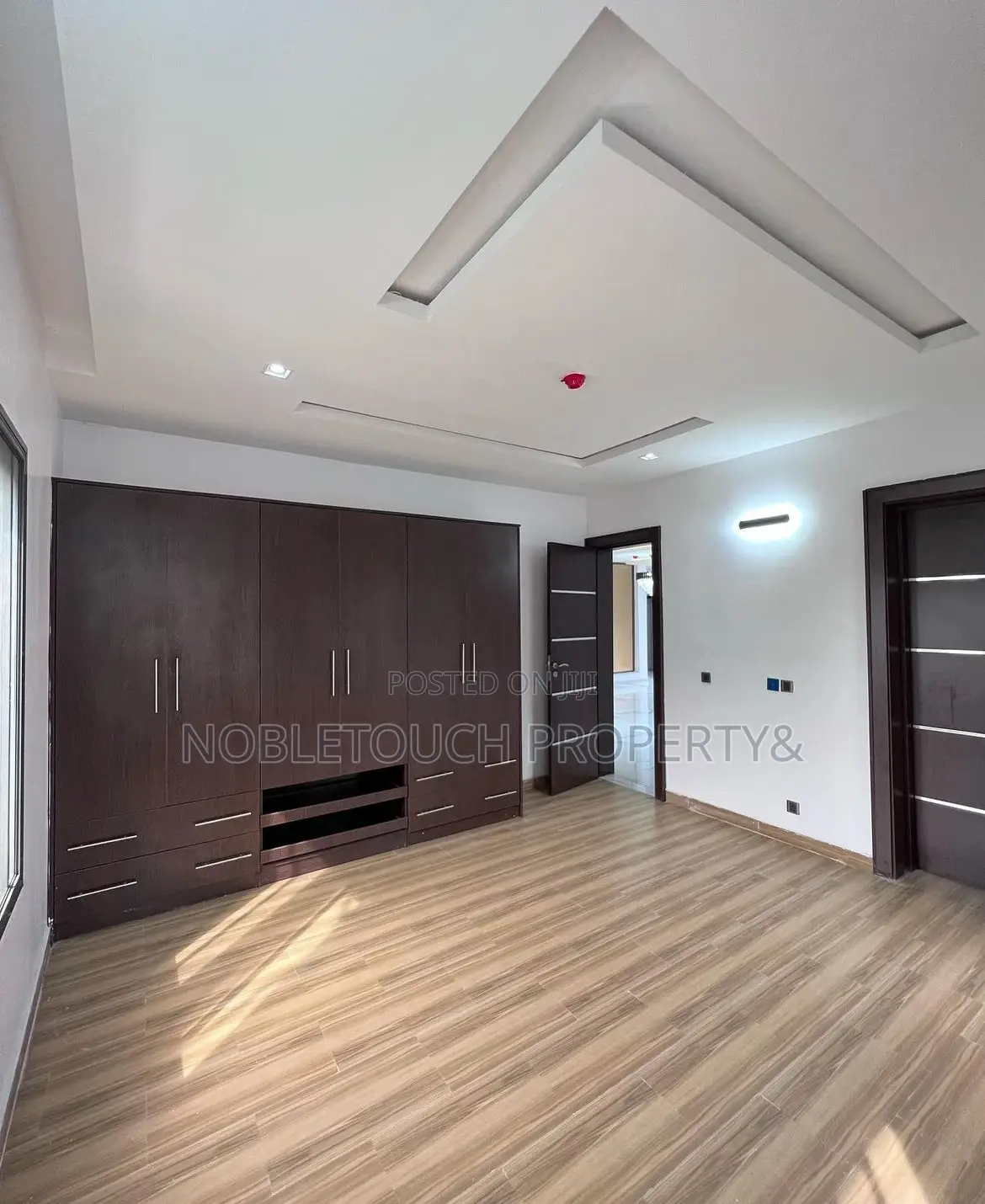 6bdrm Duplex in Ikoyi Lagos for Sale in Old Ikoyi