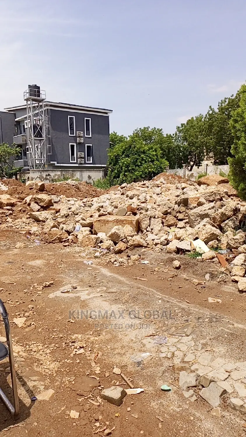 Hot Sale
Maitama Main
Size: 2,000sqm
Residential in Maitama