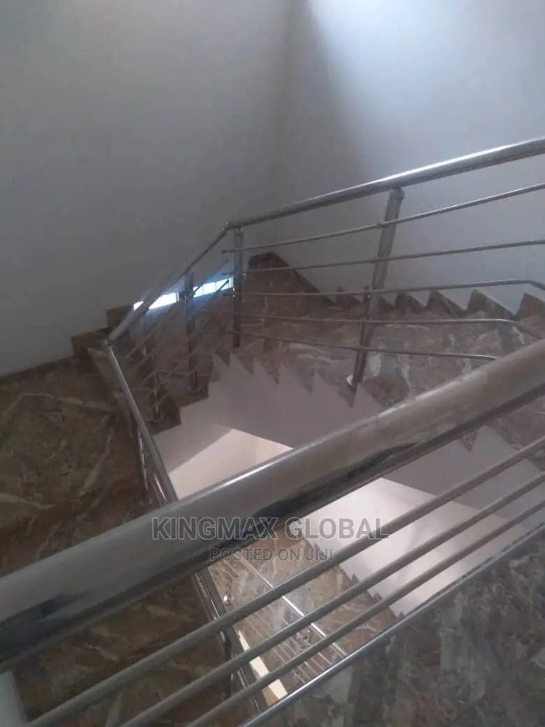 5bdrm Townhouse/Terrace in Smart Home, Durumi for Sale in Durumi
