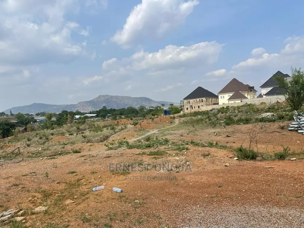 Flat Land in Efab Metropolis for Quick Sale in Gwarinpa