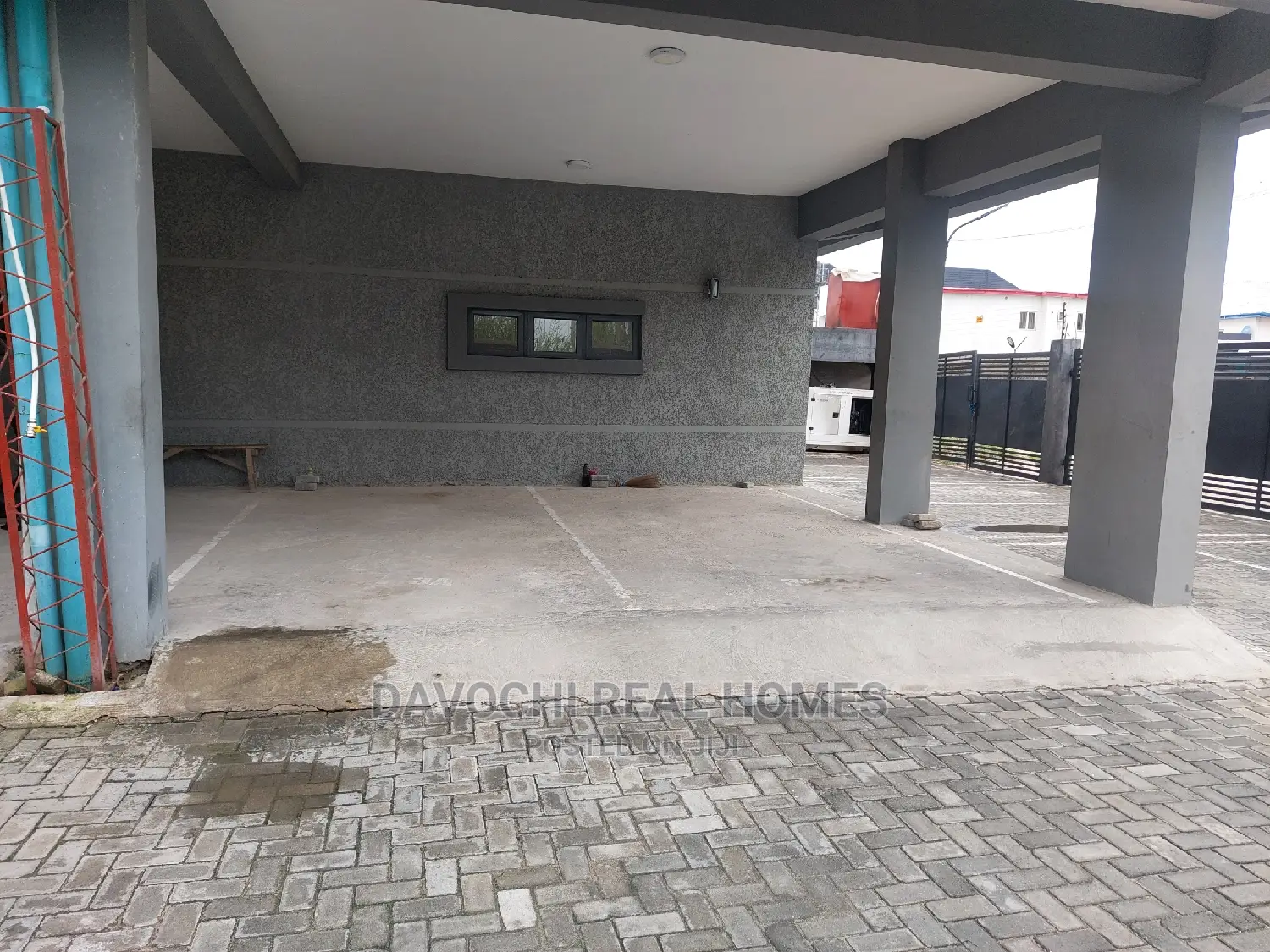 2bdrm Apartment in Chevron Drive, Lekki for rent in Lekki