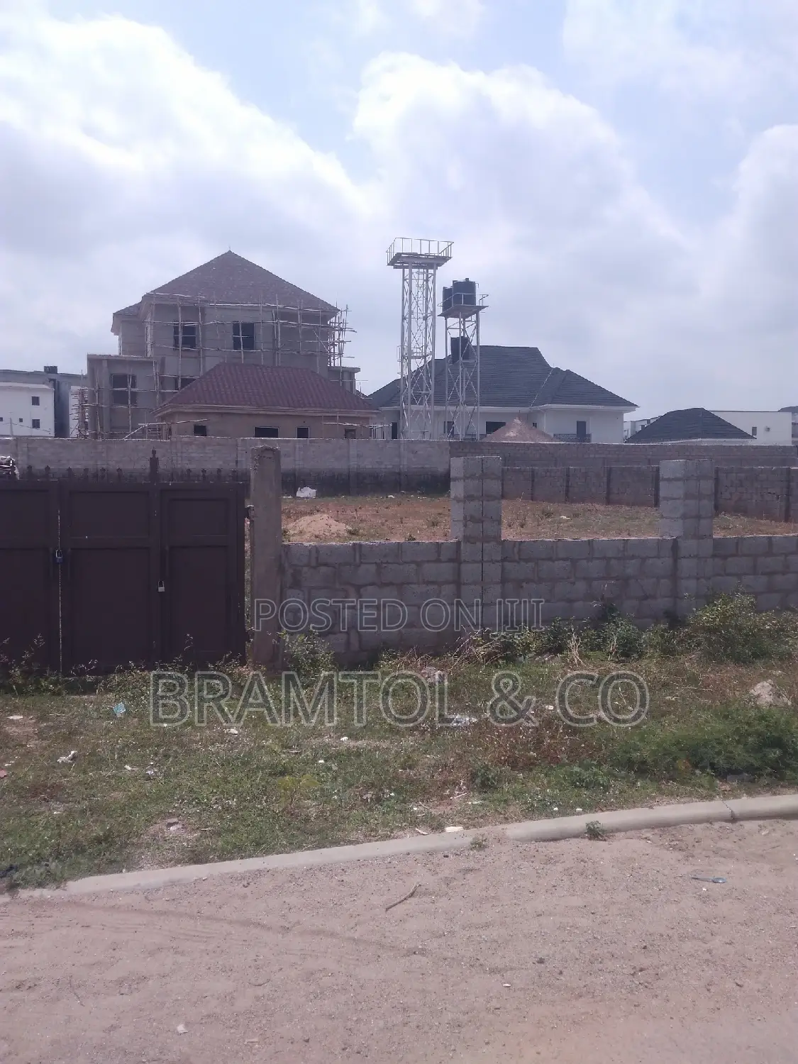 1300sqm Cofo Plot in a Fully Occupied Area Jahi Gilmore in Jahi