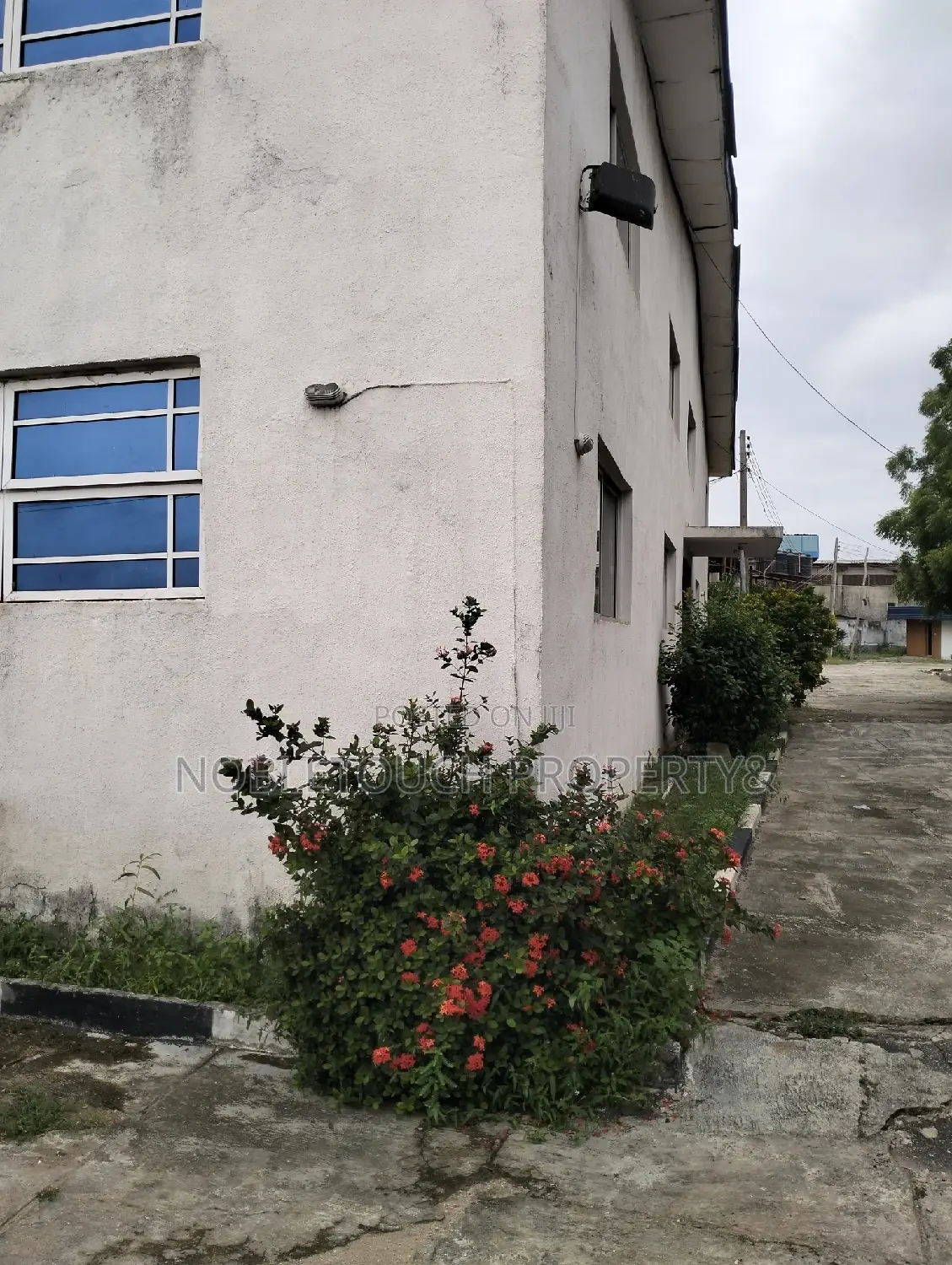 18 Plots Together Along the Major Road in Iseri Olofin