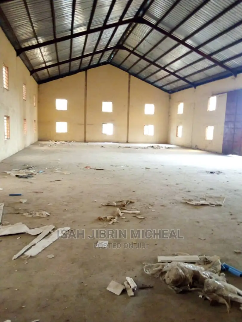 Standard Warehouse for Rent in Gwarimpa in Gwarinpa