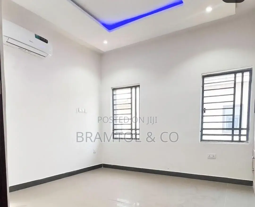 4bdrm Townhouse/Terrace in Dawaki for Sale in Dawaki