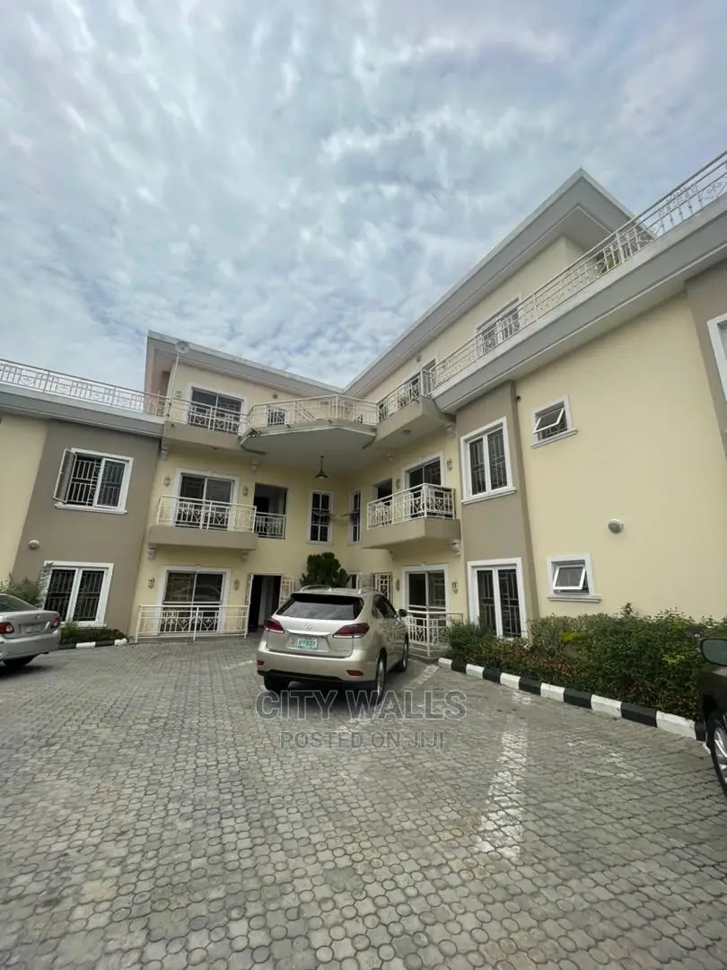 3bdrm Block of Flats in Lekki Phase 1 for rent in Lekki Phase 1