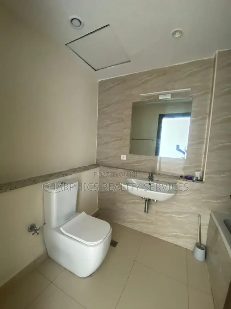 2bdrm Apartment in Blue Waters, Lekki Phase 1 for rent in Lekki Phase 1