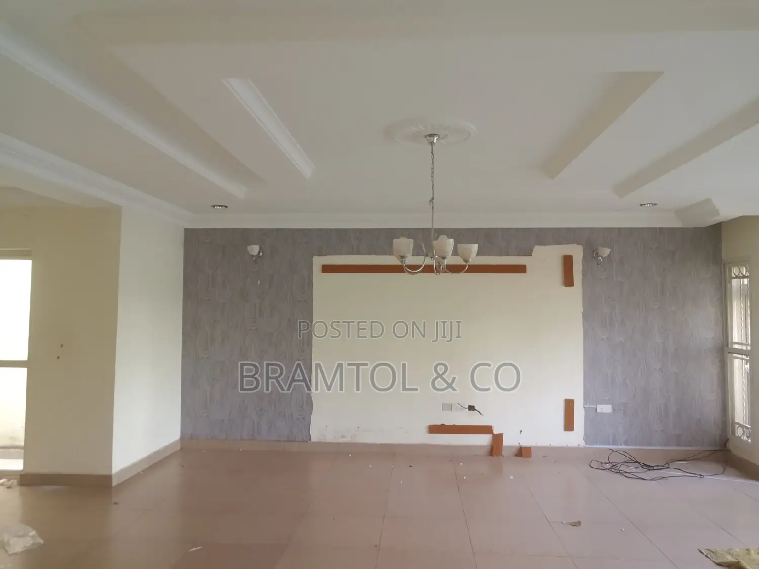 3bdrm Townhouse / Terrace in Apo District for rent in Apo District