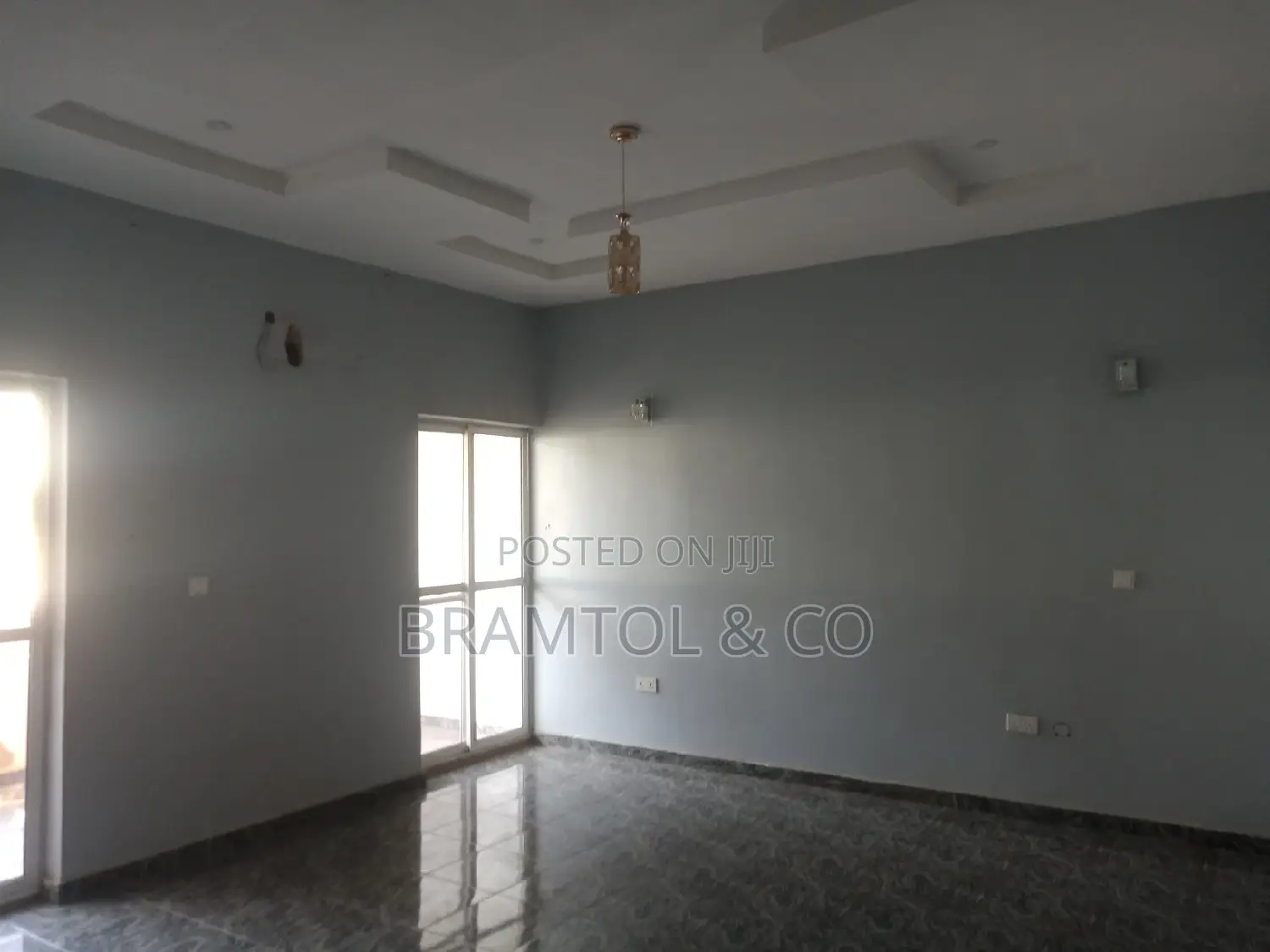 4bdrm Townhouse / Terrace in Apo District for rent in Apo District