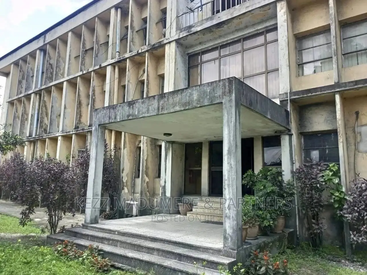 10bdrm Block of Flats in Trans Amadi, Port for sale in Trans Amadi