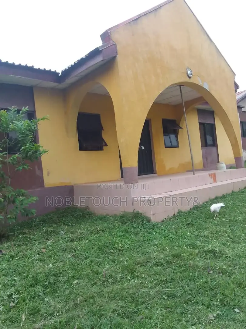 4bdrm Bungalow in Ogun State, Ifo for Sale in Ifo