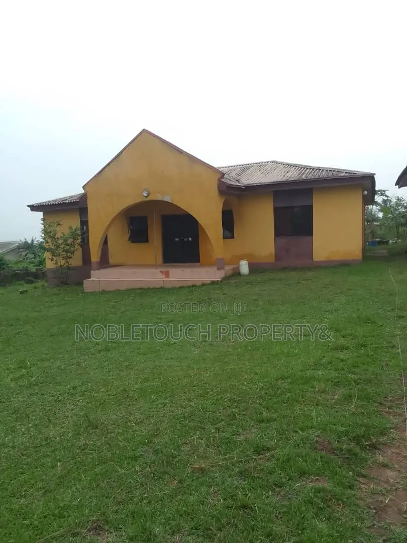 4bdrm Bungalow in Ogun State, Ifo for Sale in Ifo