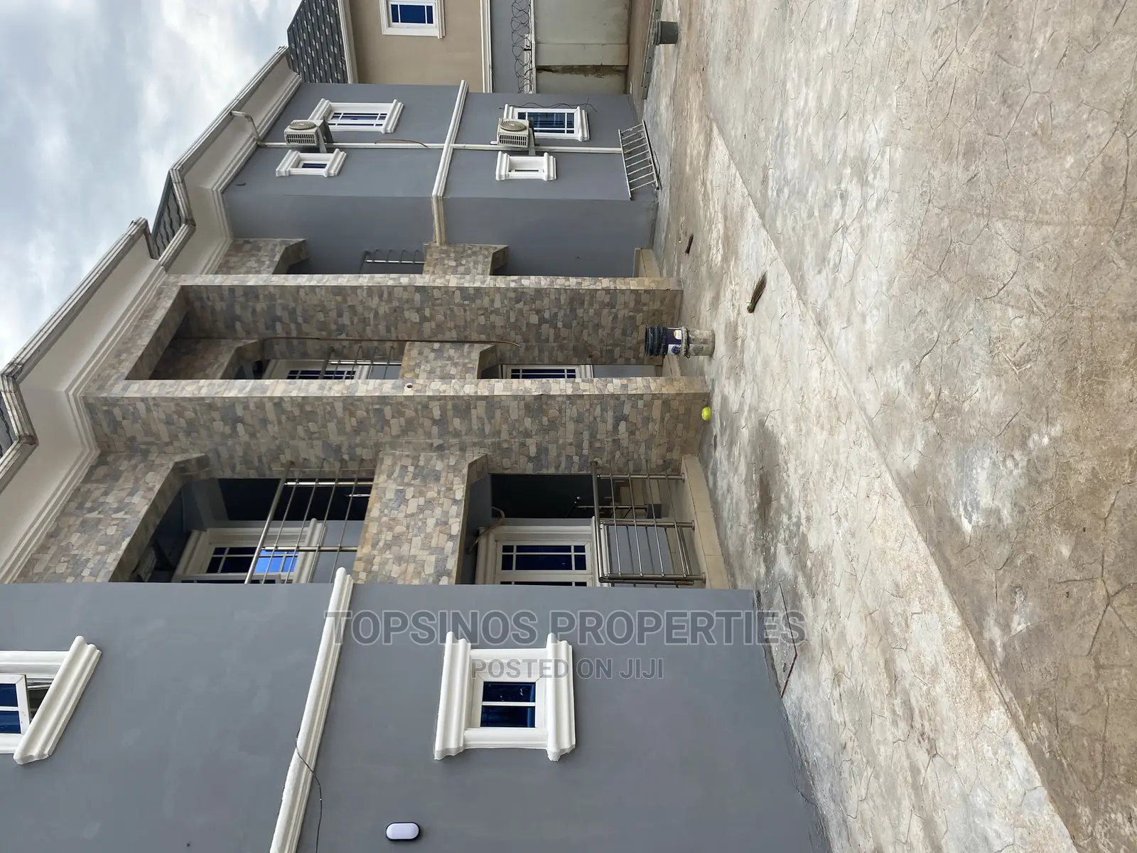 2bdrm Block of Flats in Dawaki for rent in Dawaki