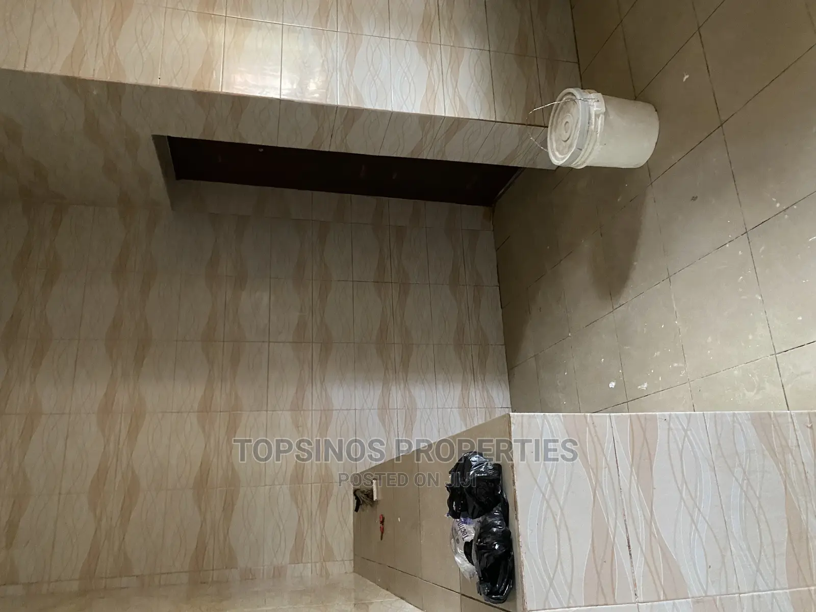 2bdrm Block of Flats in Dawaki for rent in Dawaki
