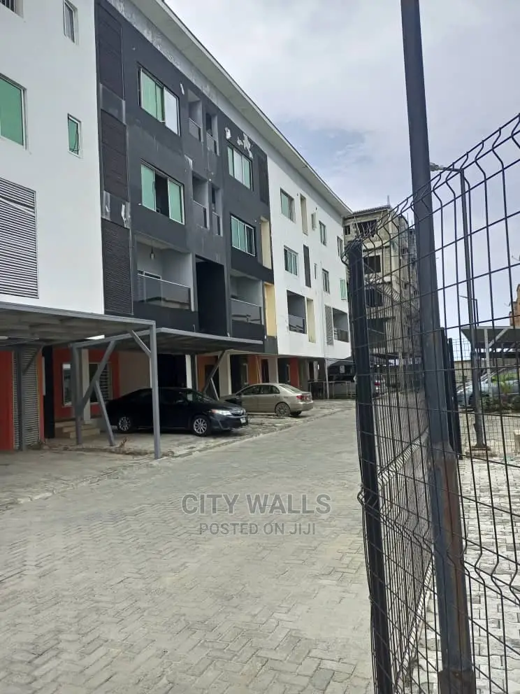 2bdrm Block of Flats in Ikate for rent in Ikate