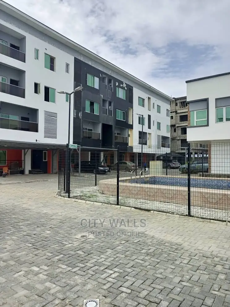 2bdrm Block of Flats in Ikate for rent in Ikate