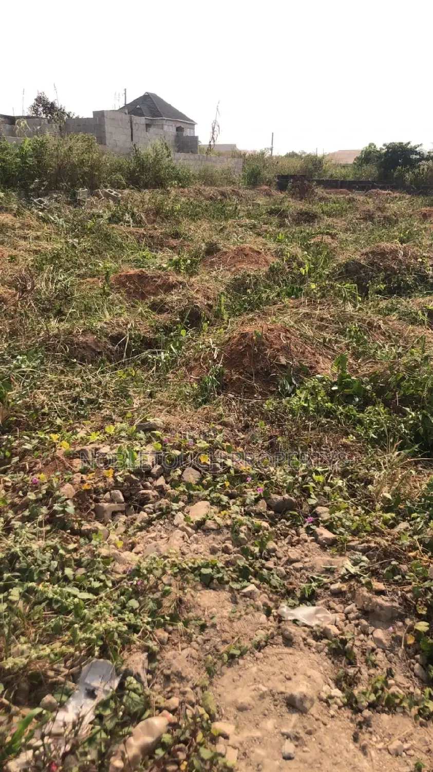Acres and Plots of Land Along Ikotun Egbe for Sale in Egbe / Ikotun/Igando
