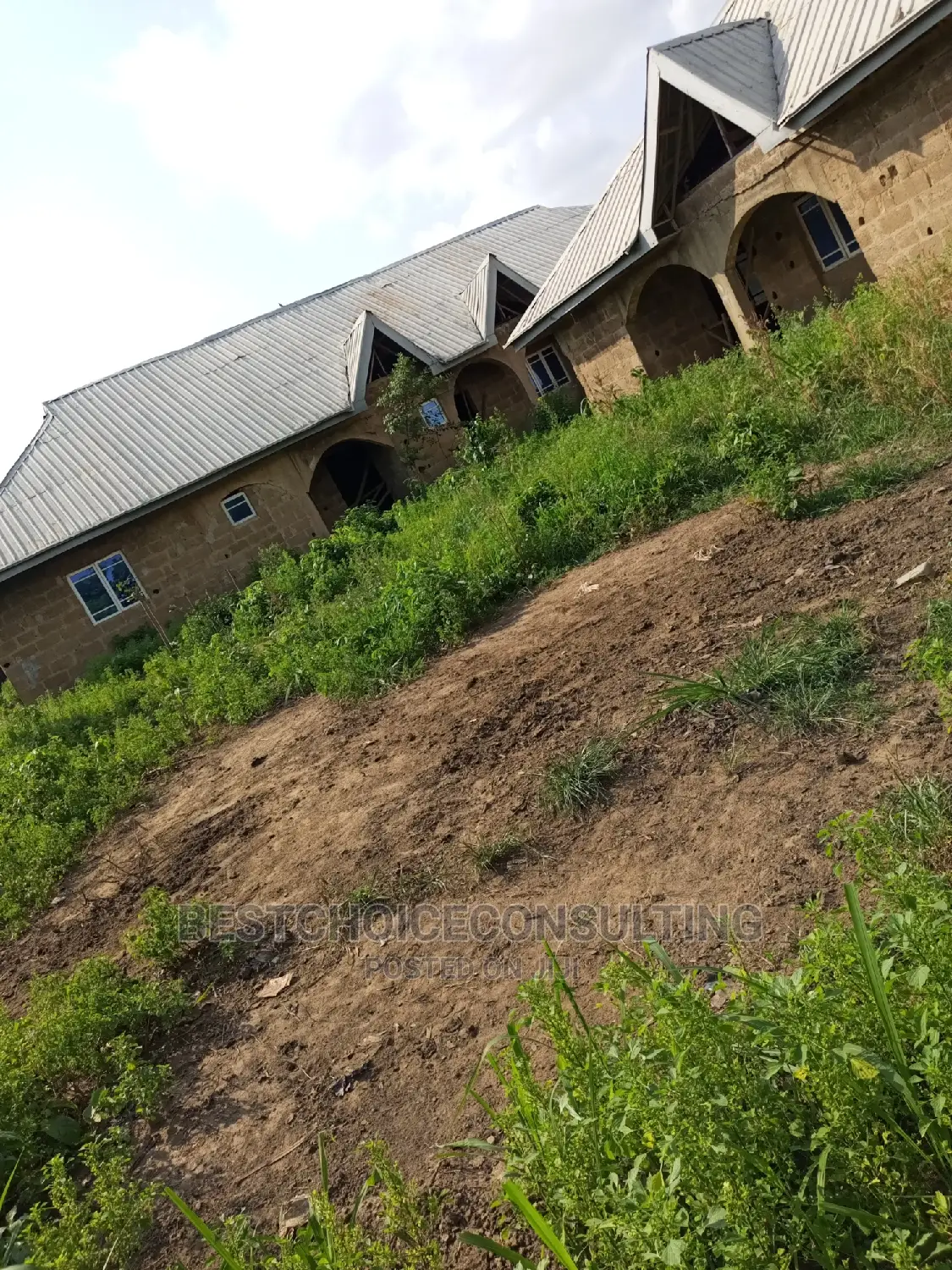 850sqm Land With Detached 2 Bungalows of 3bedroom Twin Flat in Ibadan