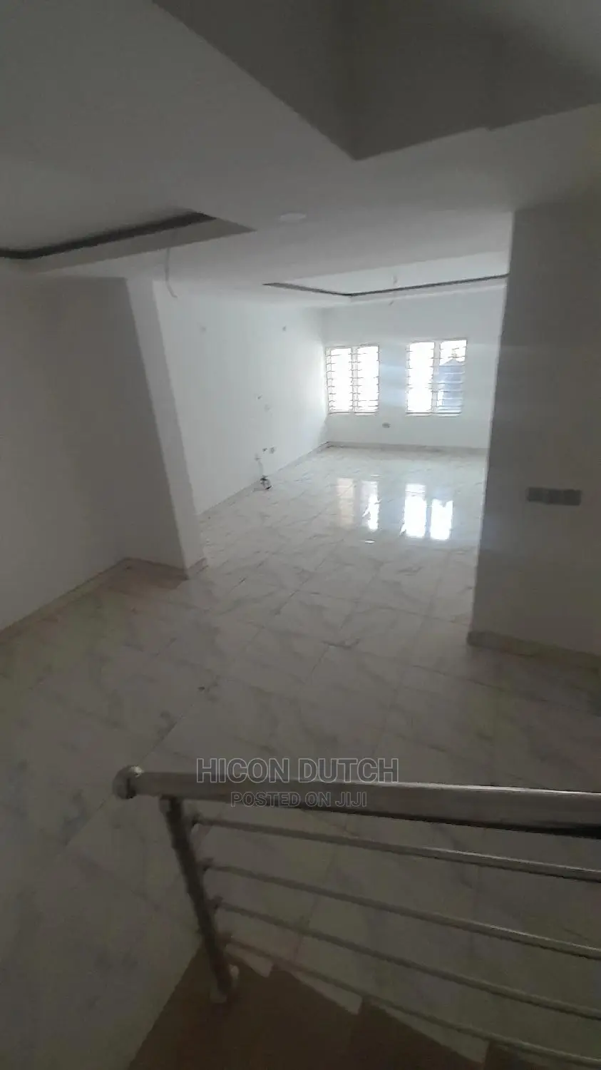 4bdrm Townhouse / Terrace in Gwarimpa Main, Gwarinpa for rent in Gwarinpa