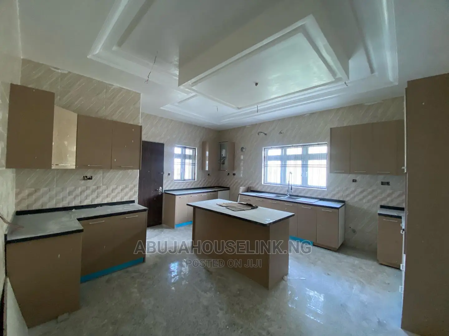 9bdrm Duplex in Katampe Extension for sale in Katampe Extension