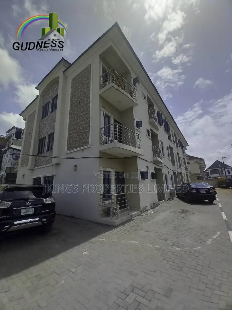 Furnished 2bdrm Block of Flats in Lekki County Homes for rent in Lekki