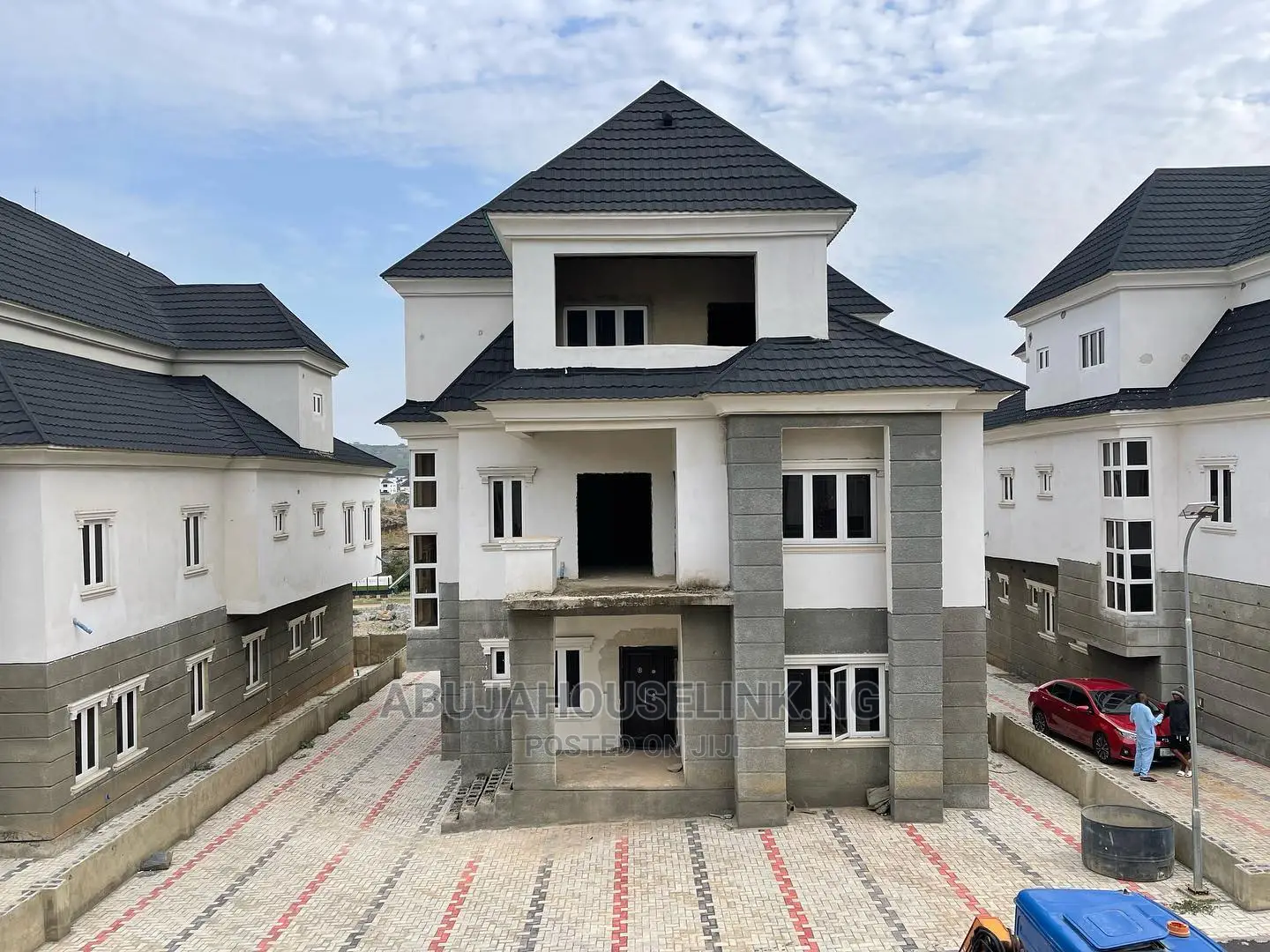 5bdrm Duplex in Guzape Abuja for sale in Guzape District