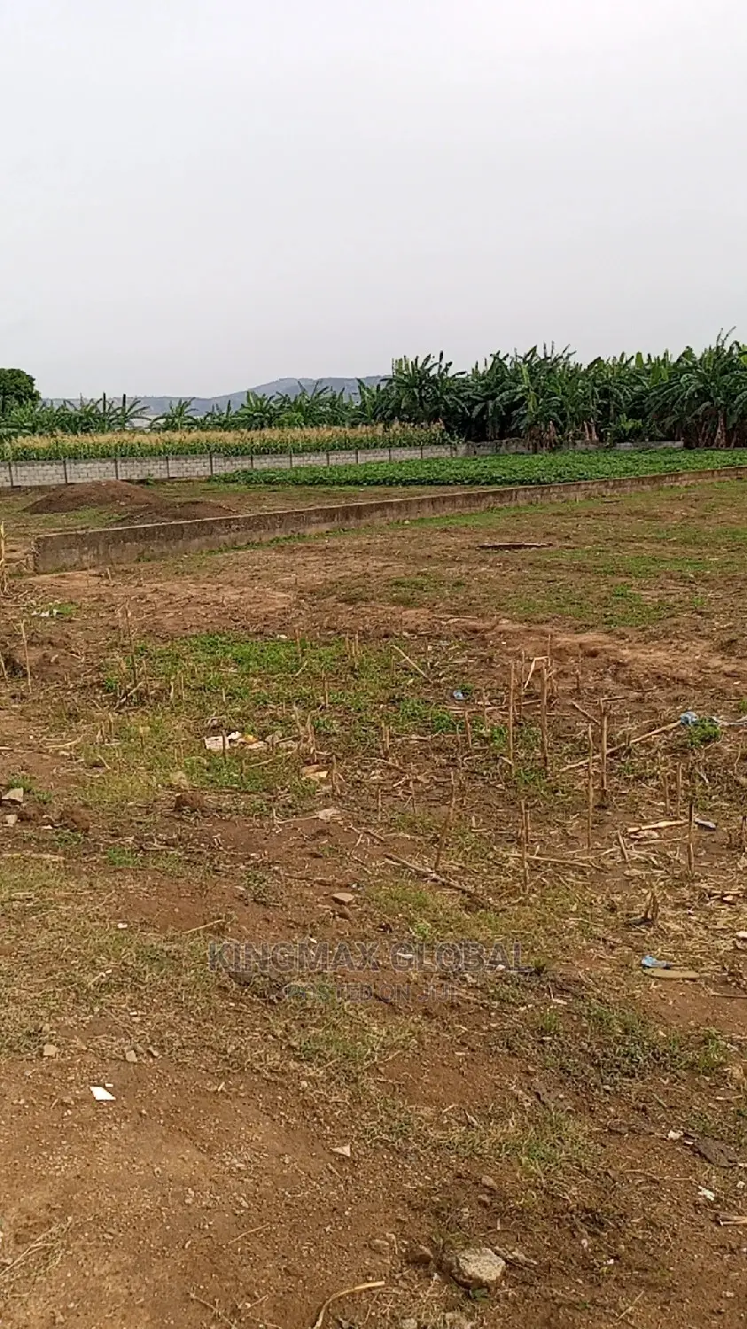 A Land Measuring 1,880sqm In Good Location Is Out For Sale in Maitama