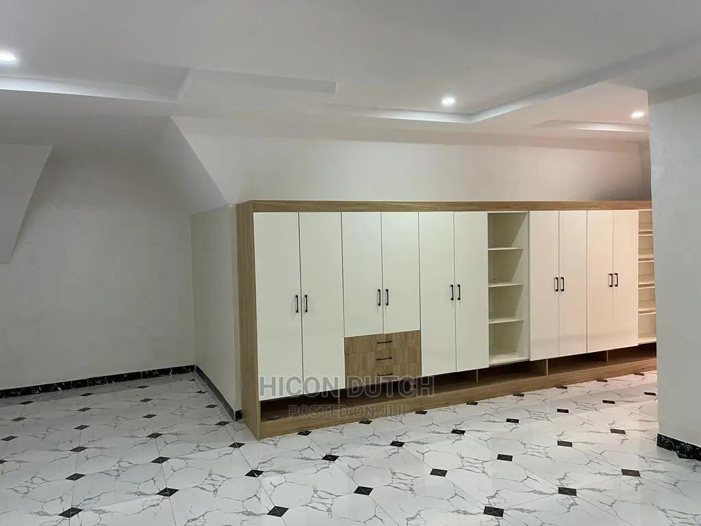5bdrm Duplex in Efab Metropolis, Gwarinpa for sale in Gwarinpa