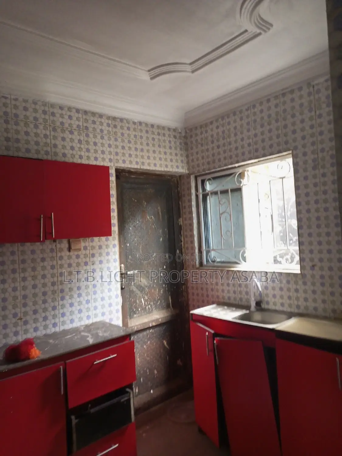 2bdrm Block of Flats in L.T.B Light, Oshimili South for rent in Oshimili South