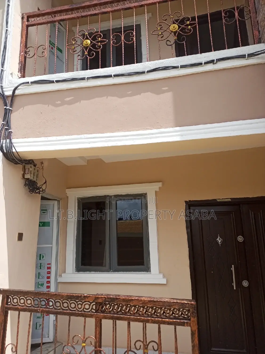 2bdrm Block of Flats in L.T.B Light, Oshimili North for rent in Oshimili North