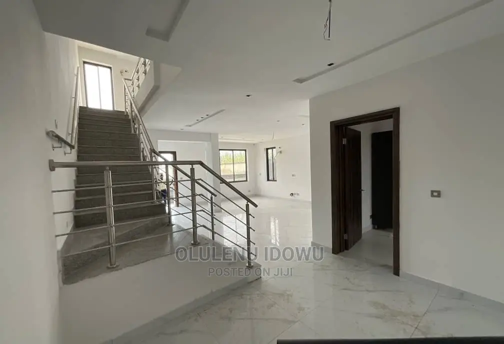Furnished 5bdrm Duplex in Helynor Ikoyi Estate, Alimosho for sale in Alimosho