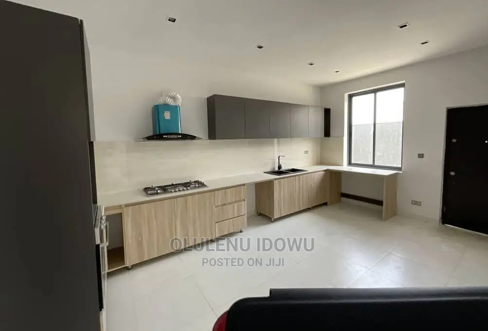 Furnished 5bdrm Duplex in Helynor Ikoyi Estate, Alimosho for sale in Alimosho