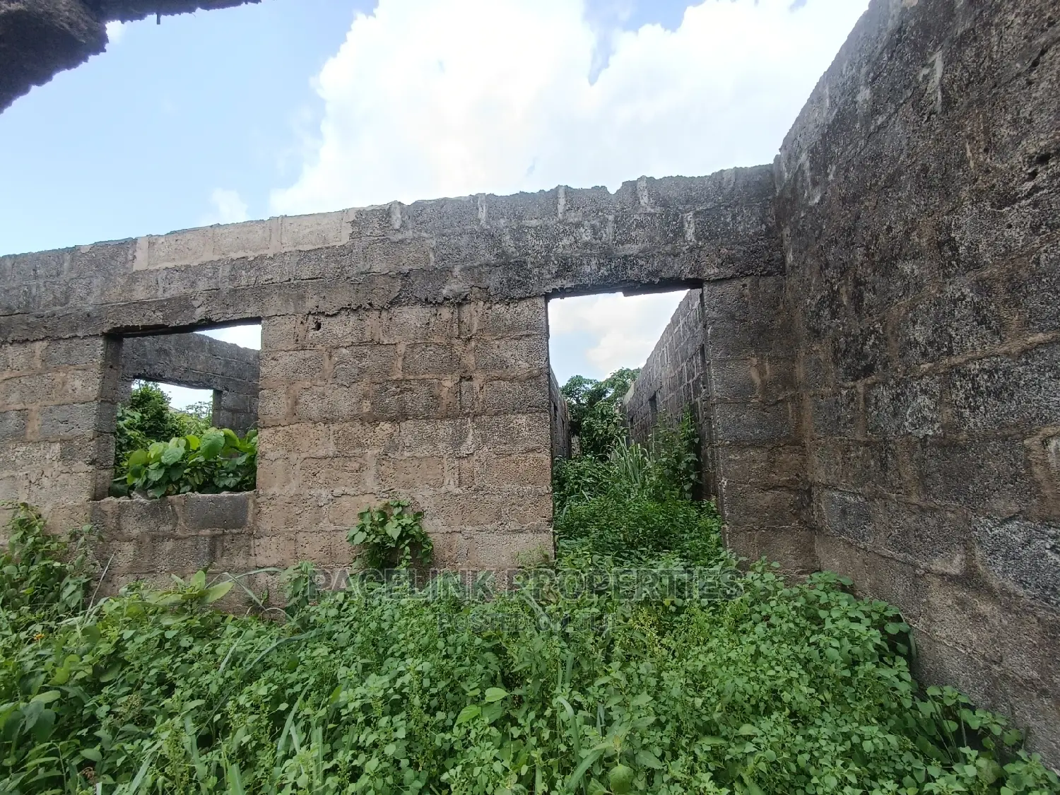 1bdrm Bungalow in Itele, Ayobo for Sale in Ayobo