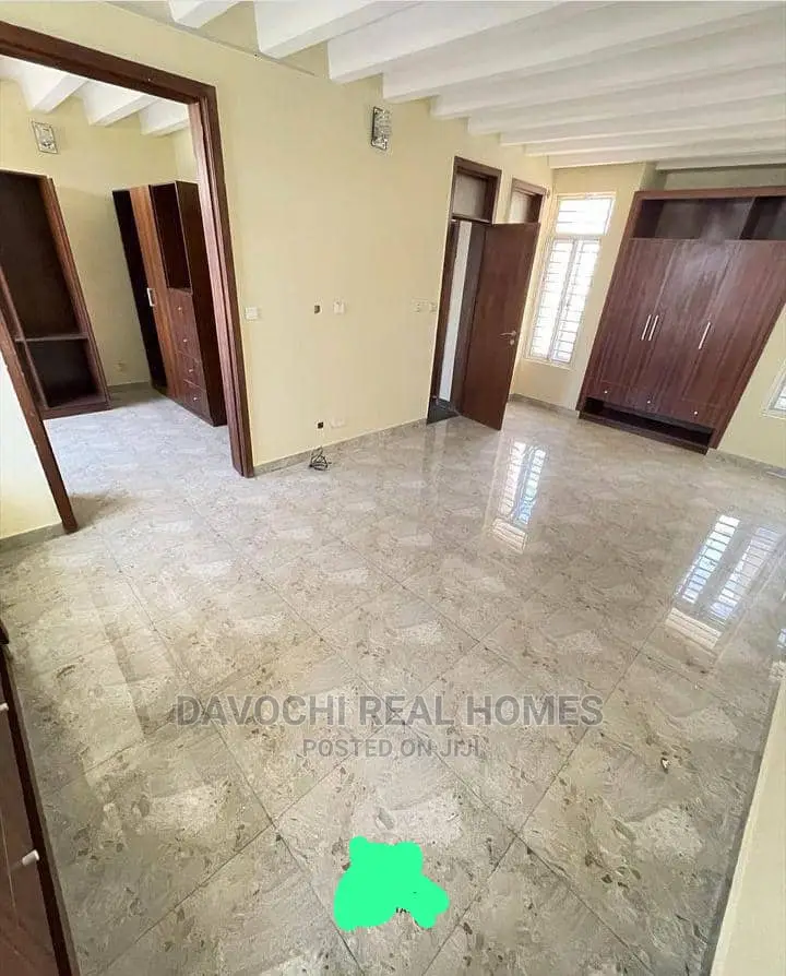3bdrm Duplex in Ikate, Lekki for rent in Lekki