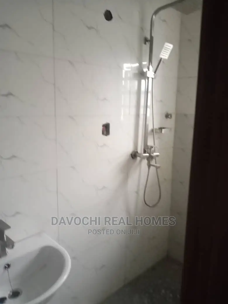 3bdrm Apartment in Ikate Lekki for rent in Lekki