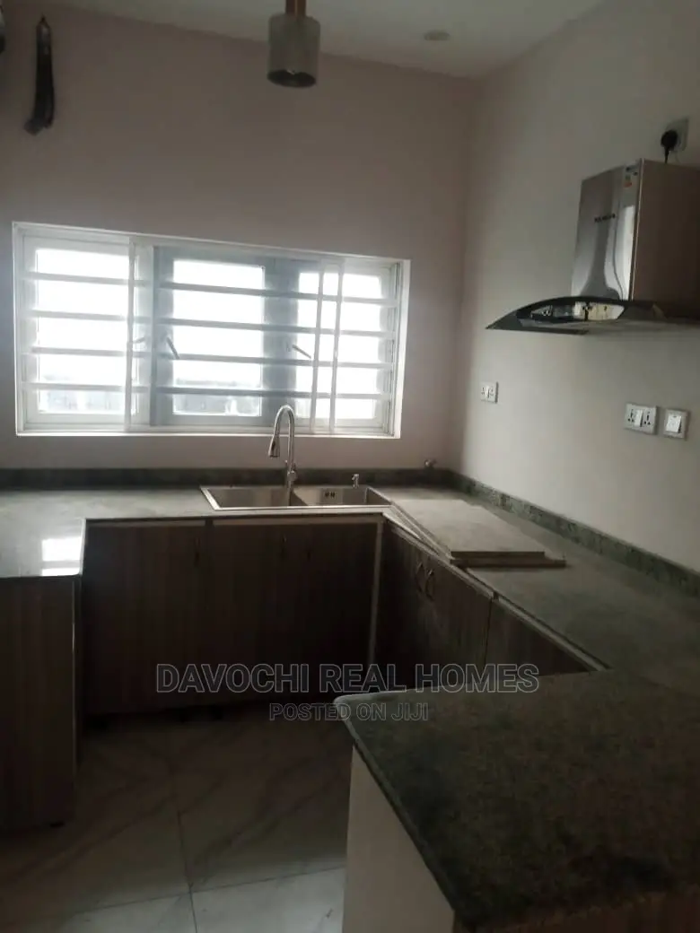 3bdrm Apartment in Ikate Lekki for rent in Lekki